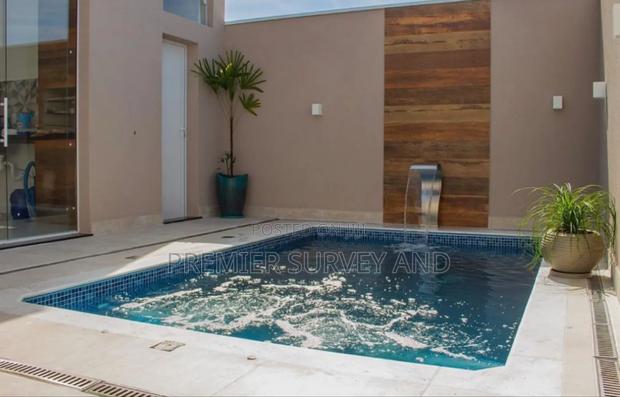 Swimming Pool Construction · Photo 4