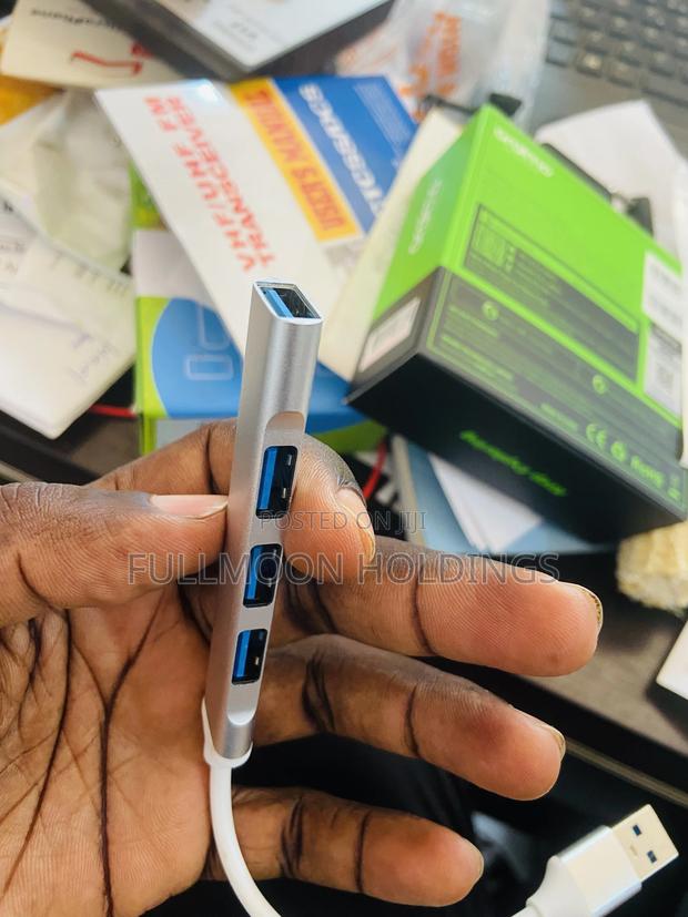 4 Ports Usb Hub 3.0 · Photo 2