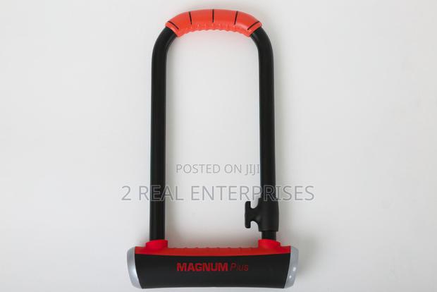 Magnum Plus Gigantes >9 · Photo 2