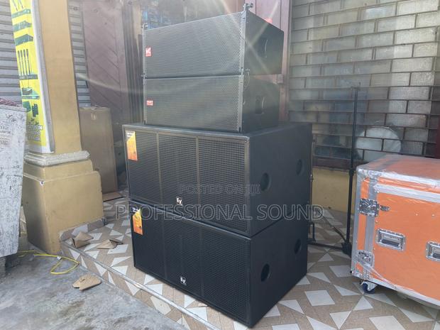 Full Set With Line Array · Photo 2