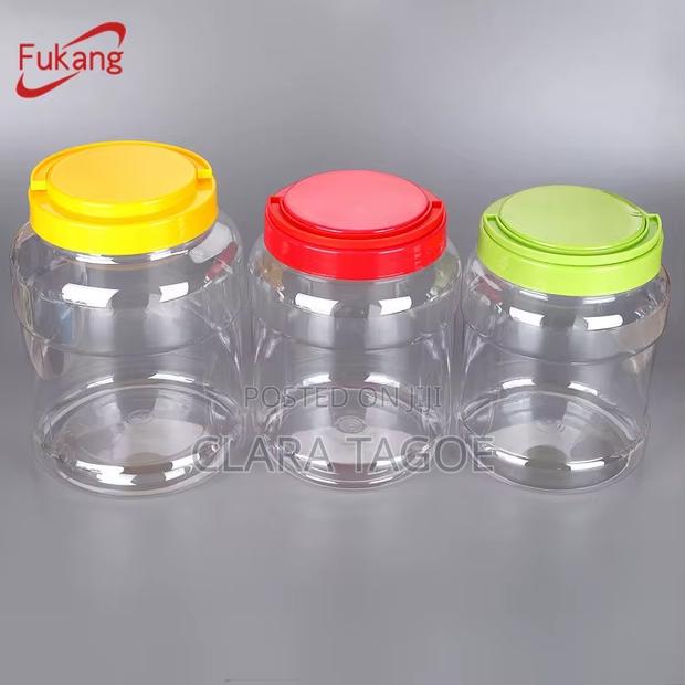 Shito Containers / Plastics Containers for Honey, Gum, Etc · Photo 3