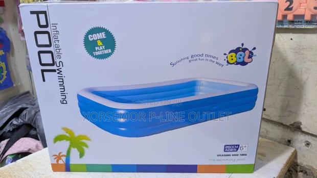 BBL Inflatable Swimming Pool · Photo 3