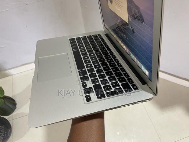 Laptop Apple MacBook Air 2012 4GB Intel Core i5 SSD 500GB · Photo 5