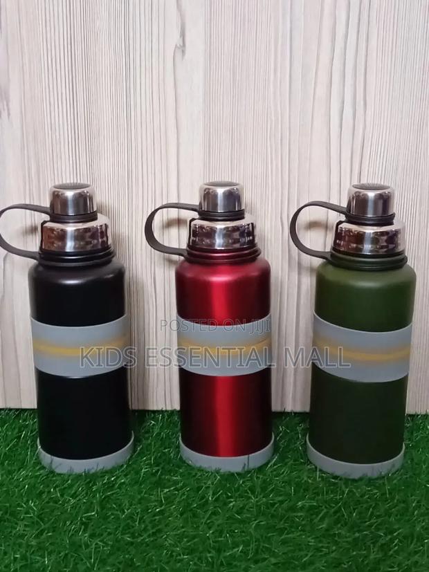 Stainless Steel Water Bottle · Photo 1