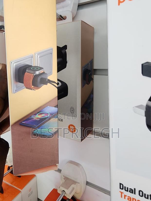 Porodo Dual Port Multi-Device Wall Charger · Photo 2