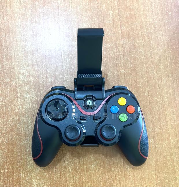 V13 Bluetooth Wireless Game Controller Pad · Photo 2