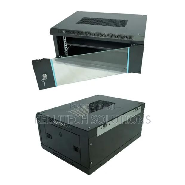 4u Cabinet Rack With Lock And Key · Photo 2