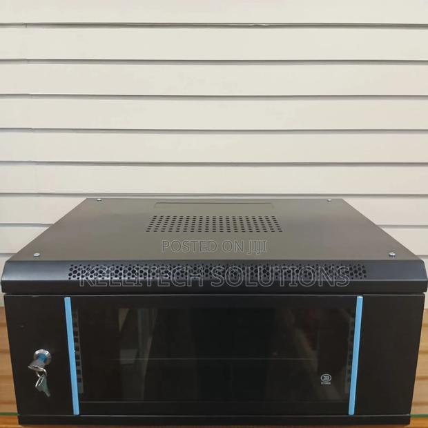 Strong 4u Cabinet Rack System With Lock And Key · Photo 1