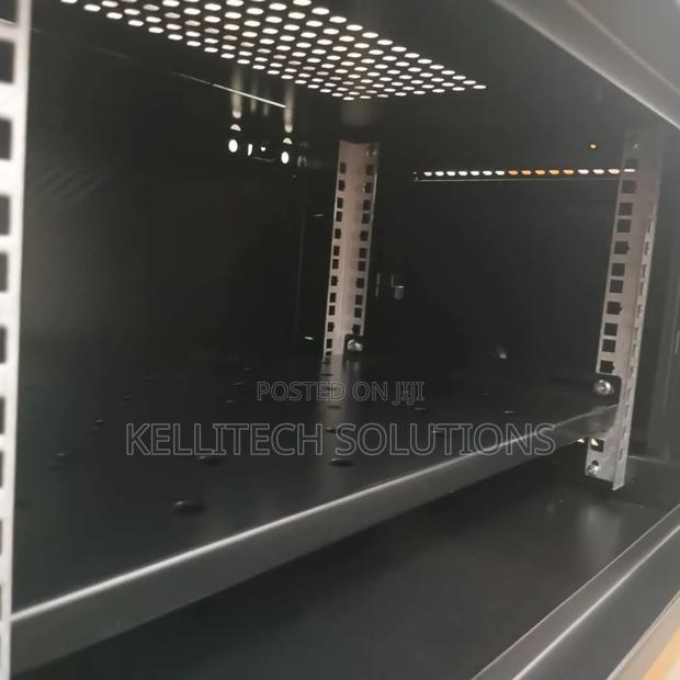 Strong 4u Cabinet Rack System With Lock And Key · Photo 2