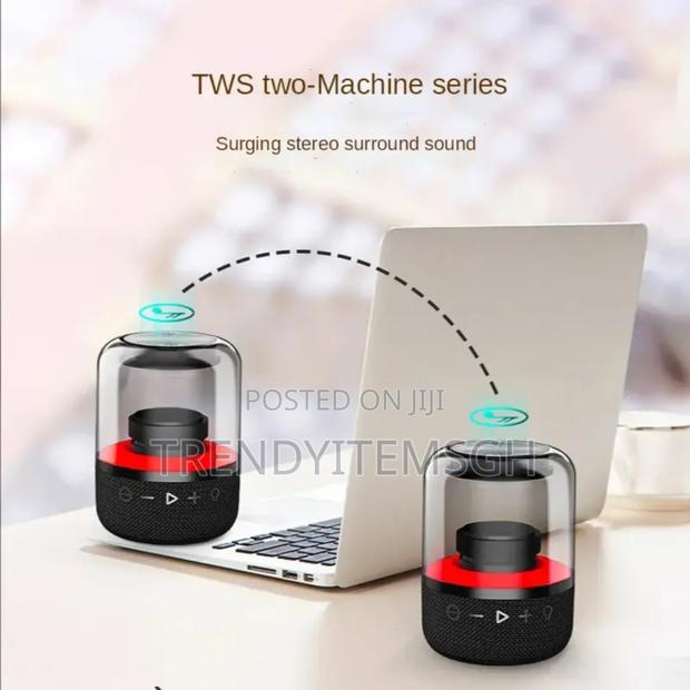 Portable Wireless Speaker With Led Light · Photo 3