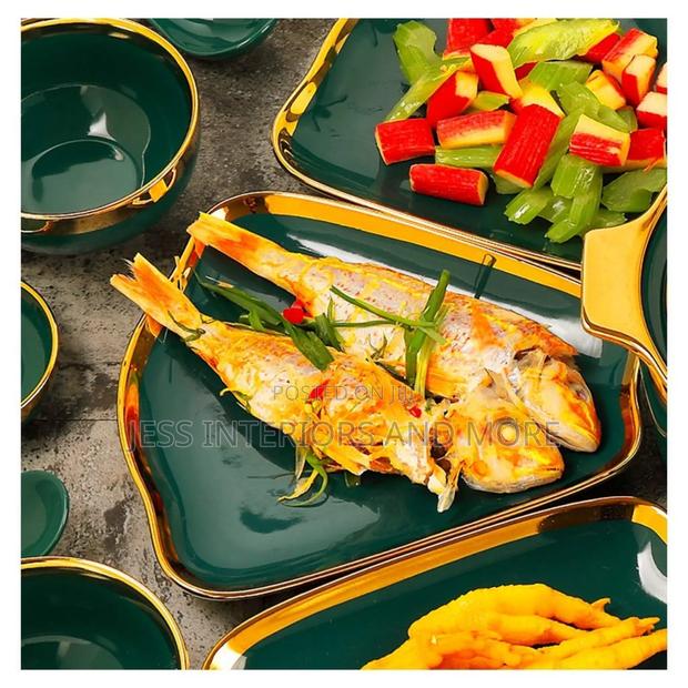 Dinnerware Set for 8 People (32 -Piece Set) · Photo 2