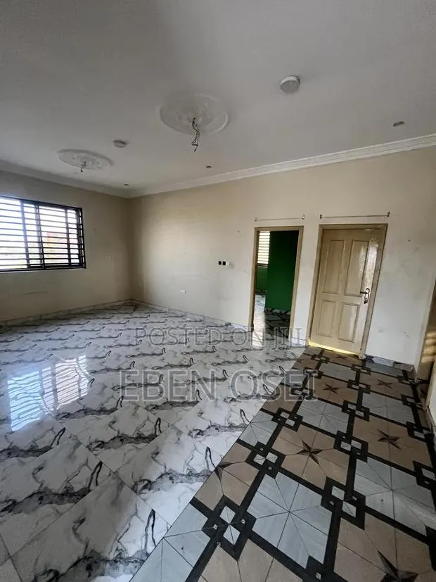 3bdrm Apartment in Dansoman for rent · Photo 1