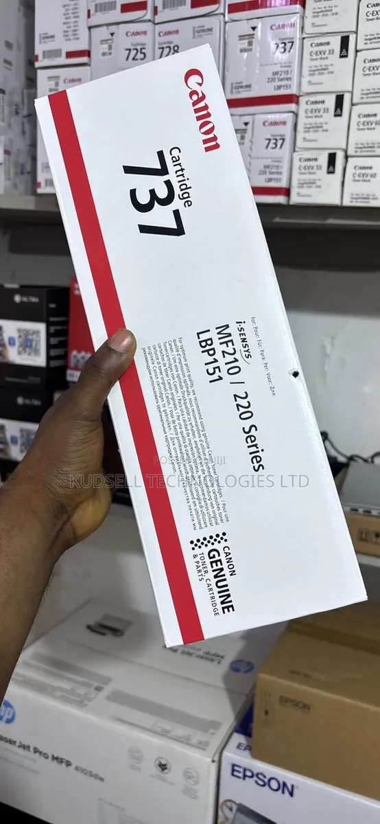 Canon Original 737 Toner · Photo 1