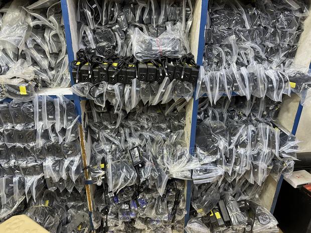 Normal Laptop Chargers · Photo 1