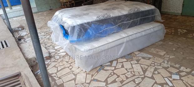 Canadian King Size Mattress 80x75๐๐. Free Delivery ยท Photo 1