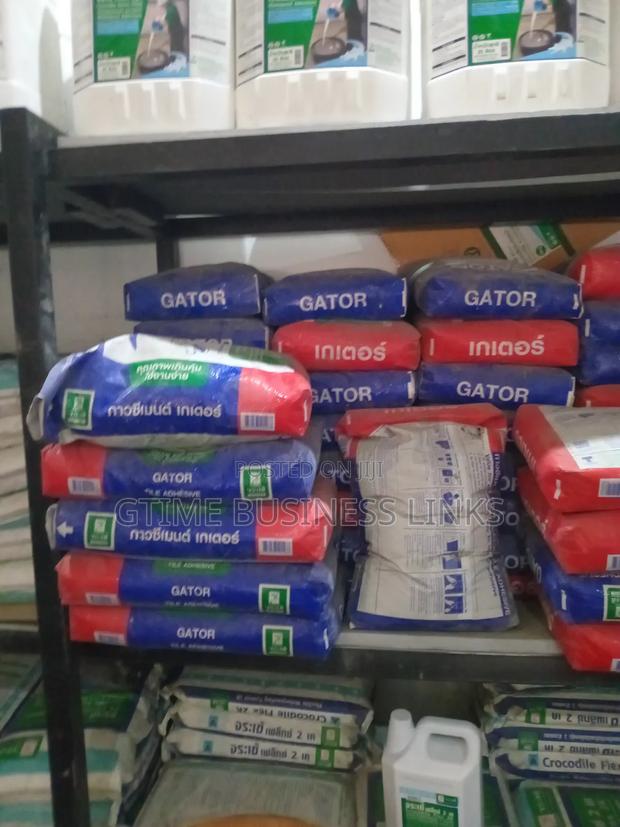 Gator Waterproofing Tile Adhessive · Photo 1