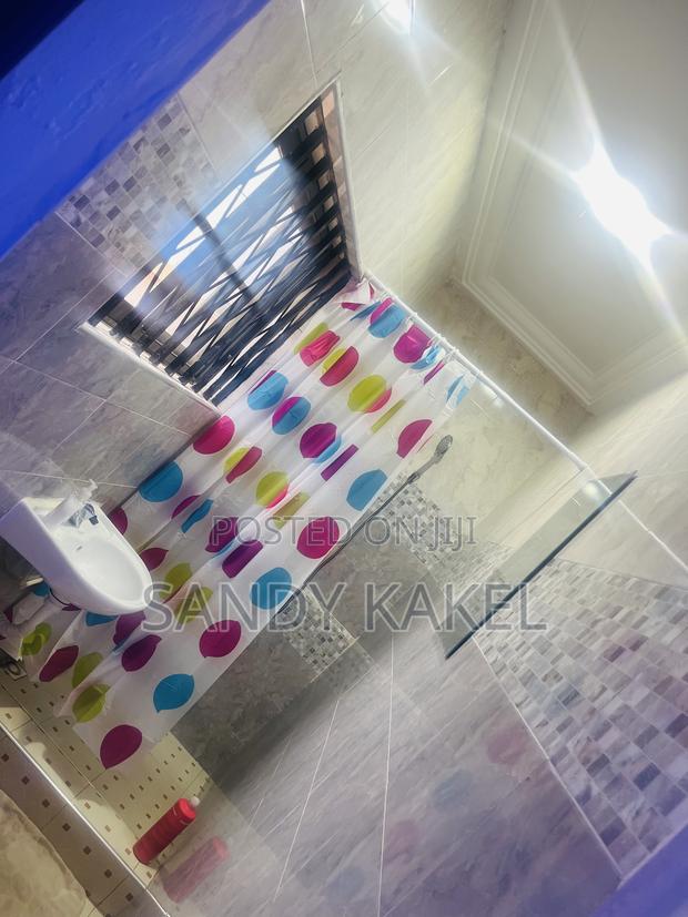 Furnished 2bdrm Apartment in Tema Metropolitan for rent · Photo 3