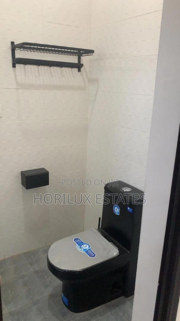 2bdrm Duplex in Kon Homes, Amasaman for sale · Photo 5