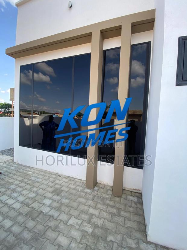 2bdrm Duplex in Kon Homes, Amasaman for sale · Photo 2