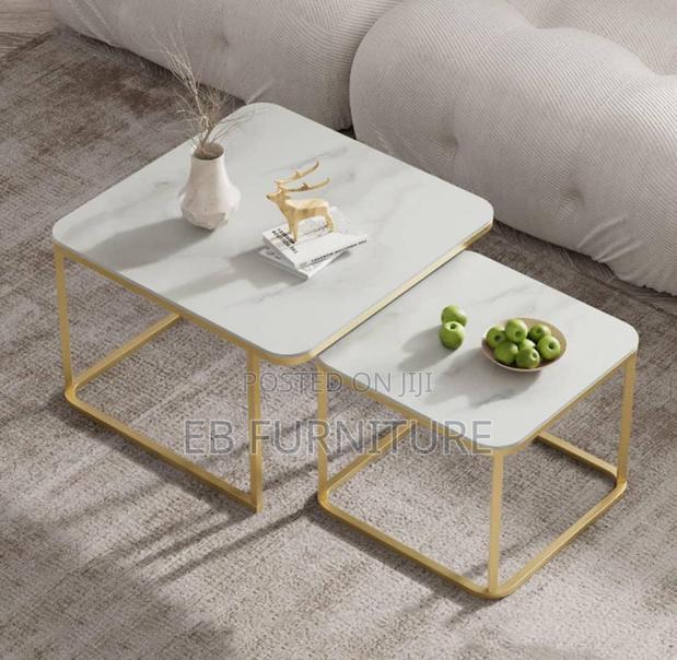 Marble Center Table · Photo 1