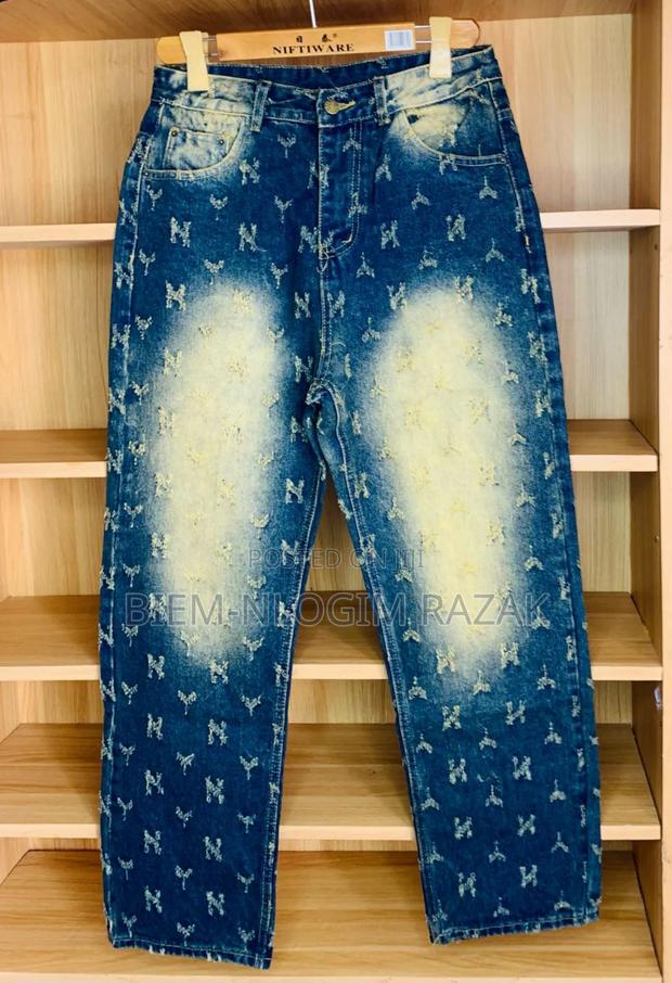 Jeans Baggers Available in Stock · Photo 1