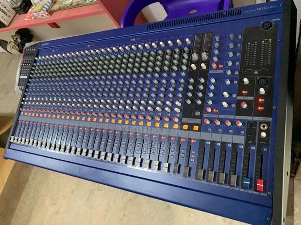 Yamaha Mg32 Mixer · Photo 1