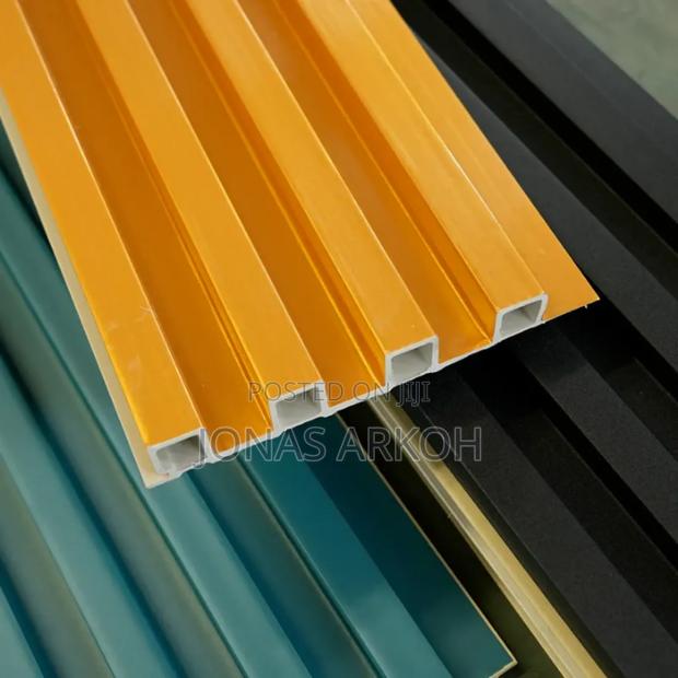Elegant Panels · Photo 1