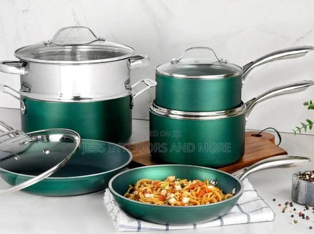 Granitestone Ultra Nonstick 10-Piece Cookware Set · Photo 4