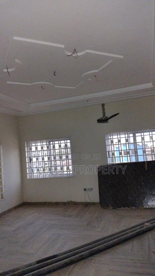 4bdrm Mansion in Basket, Spintex for Sale · Photo 5
