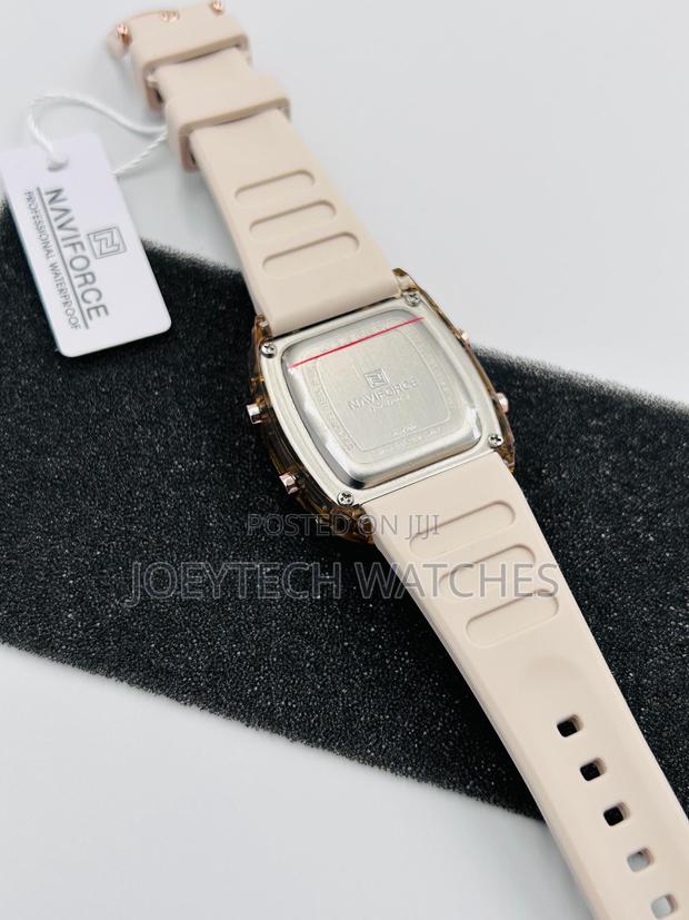 Naviforce Ladies Watch · Photo 5