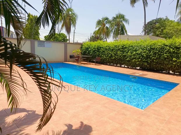 Furnished 3bdrm Apartment for rent · Photo 3