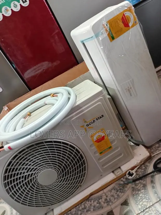 Goldstar 1.5hp Chic White Ac Model. · Photo 1
