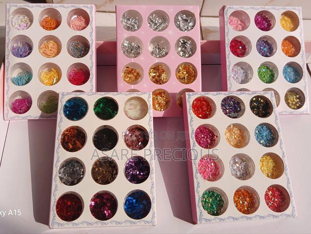 Shine Nails Powder and Sicker · Photo 4