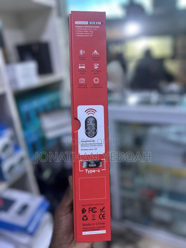 Face Tracking Selfie Tripod · Photo 5