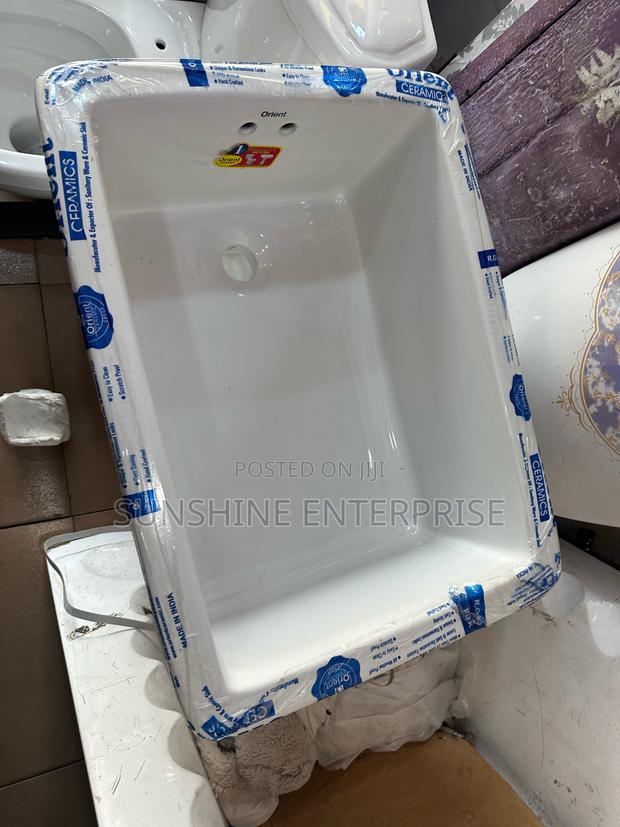 Hospital Wash Basin · Photo 2