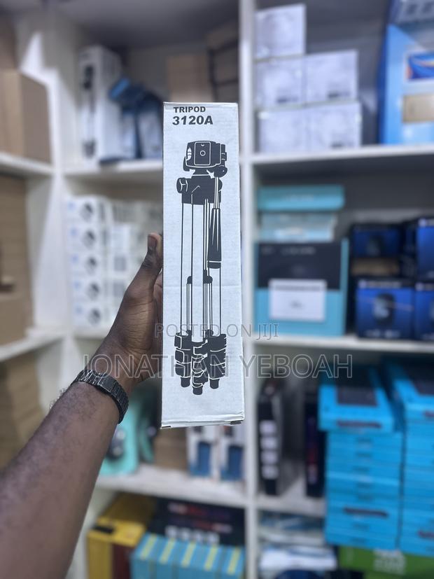 Tripod Stand 3120a · Photo 1