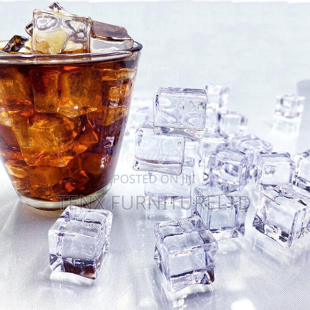 Ice Cubes (Refreezable) · Photo 1