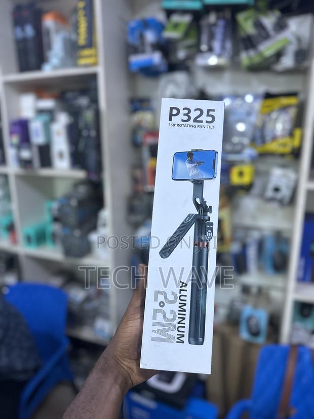 Selfie Tripod Stand · Photo 1