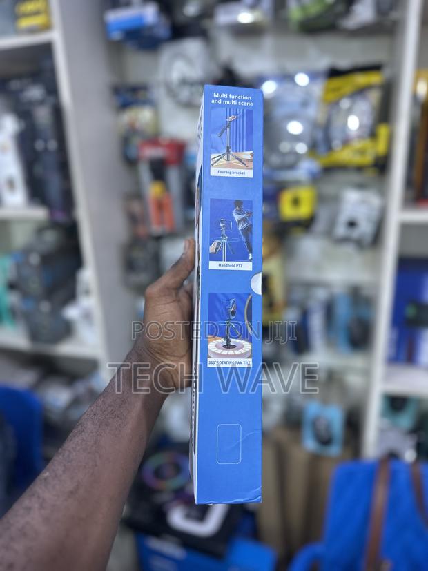 Selfie Tripod Stand · Photo 4