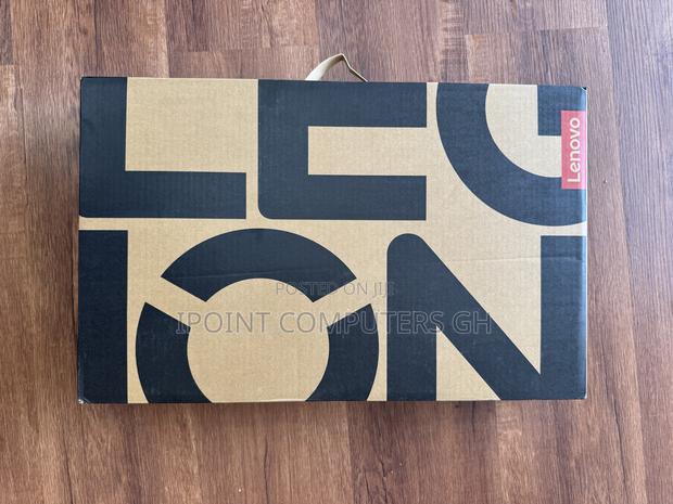 New Laptop Lenovo Legion 5 32GB Intel Core i9 SSD 1T · Photo 2