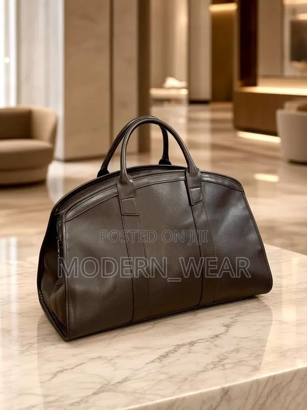 Solid Leather Mid Size Duffle Bags · Photo 1