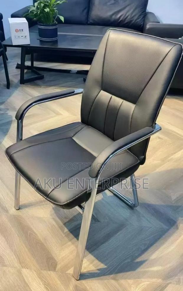 Office Stable Chair, Pulpit Chair · Photo 1