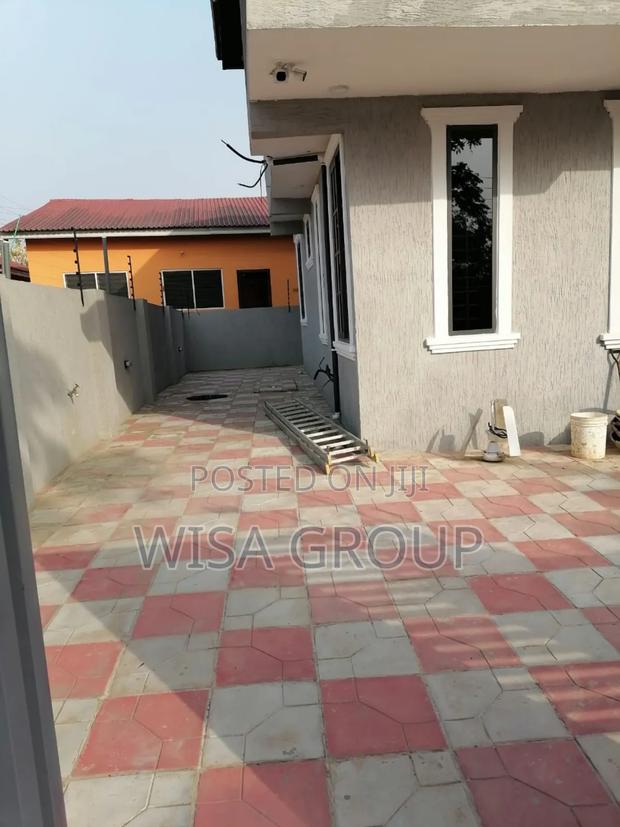 4bdrm Duplex in Wisa Group, Accra Metropolitan for sale · Photo 2