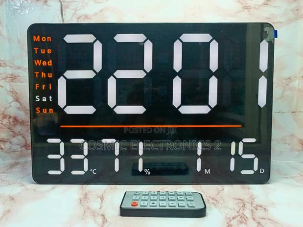 Large Led Digital Wall Clock · Photo 2