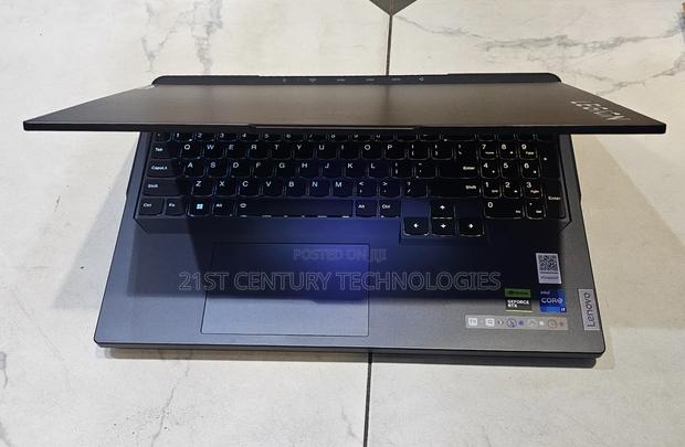 Laptop Lenovo Legion 5i 32GB Intel Core i7 SSD 1T · Photo 5