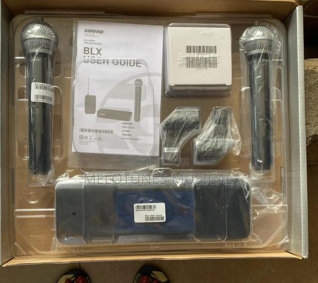 Shure Blx288/Pg58 Wireless Dual Vocal Microphone · Photo 2