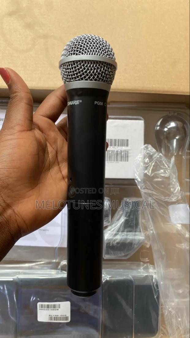 Shure Blx288/Pg58 Wireless Dual Vocal Microphone · Photo 3