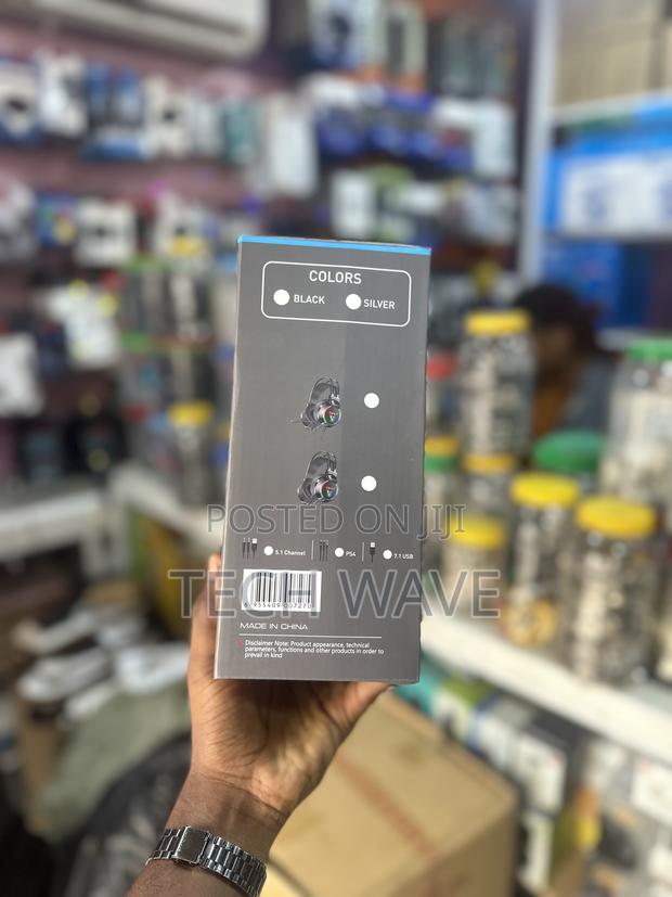 G606 Gaming Headset With Microphone · Photo 2