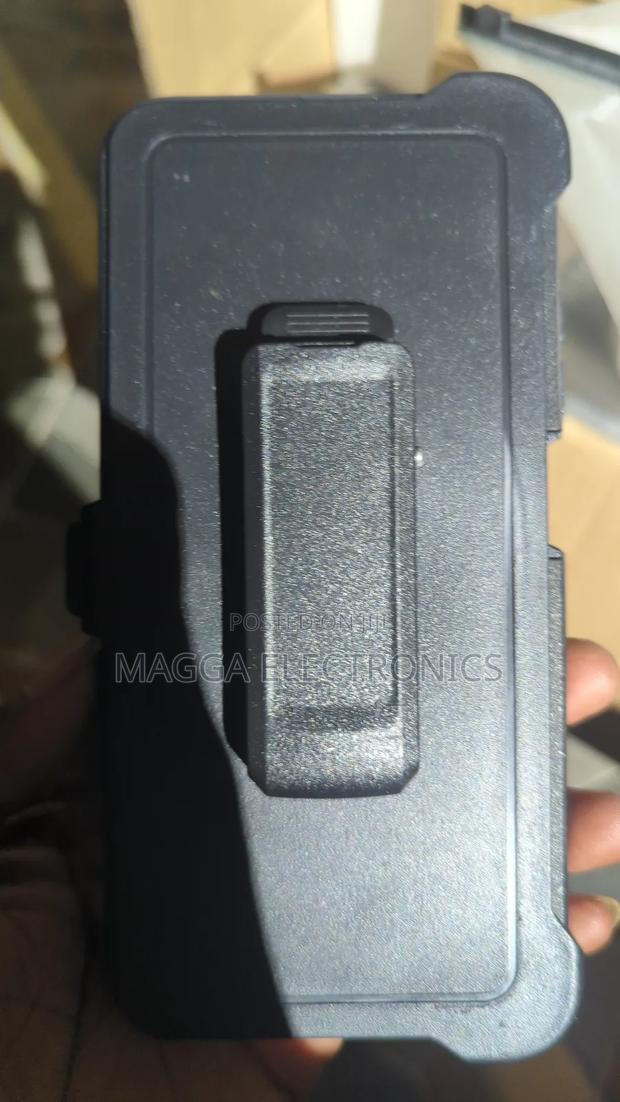 iPhone 16 Promax Armored Rugged Hard Case (Otterbox Series) · Photo 2