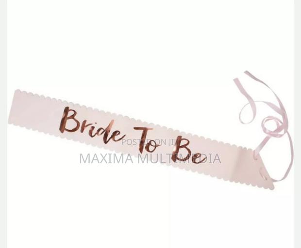Bride To Be Sash · Photo 2